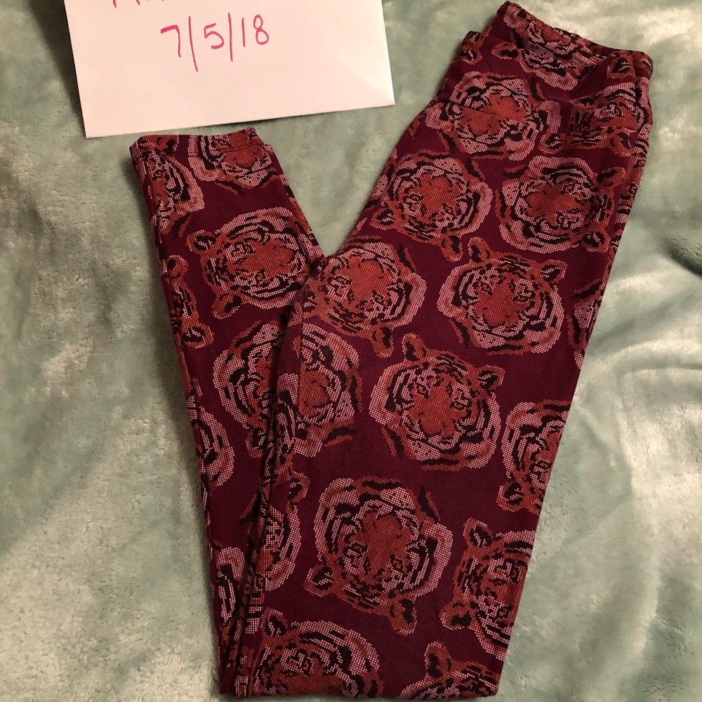 LuLaRoe os tiger unicorn print